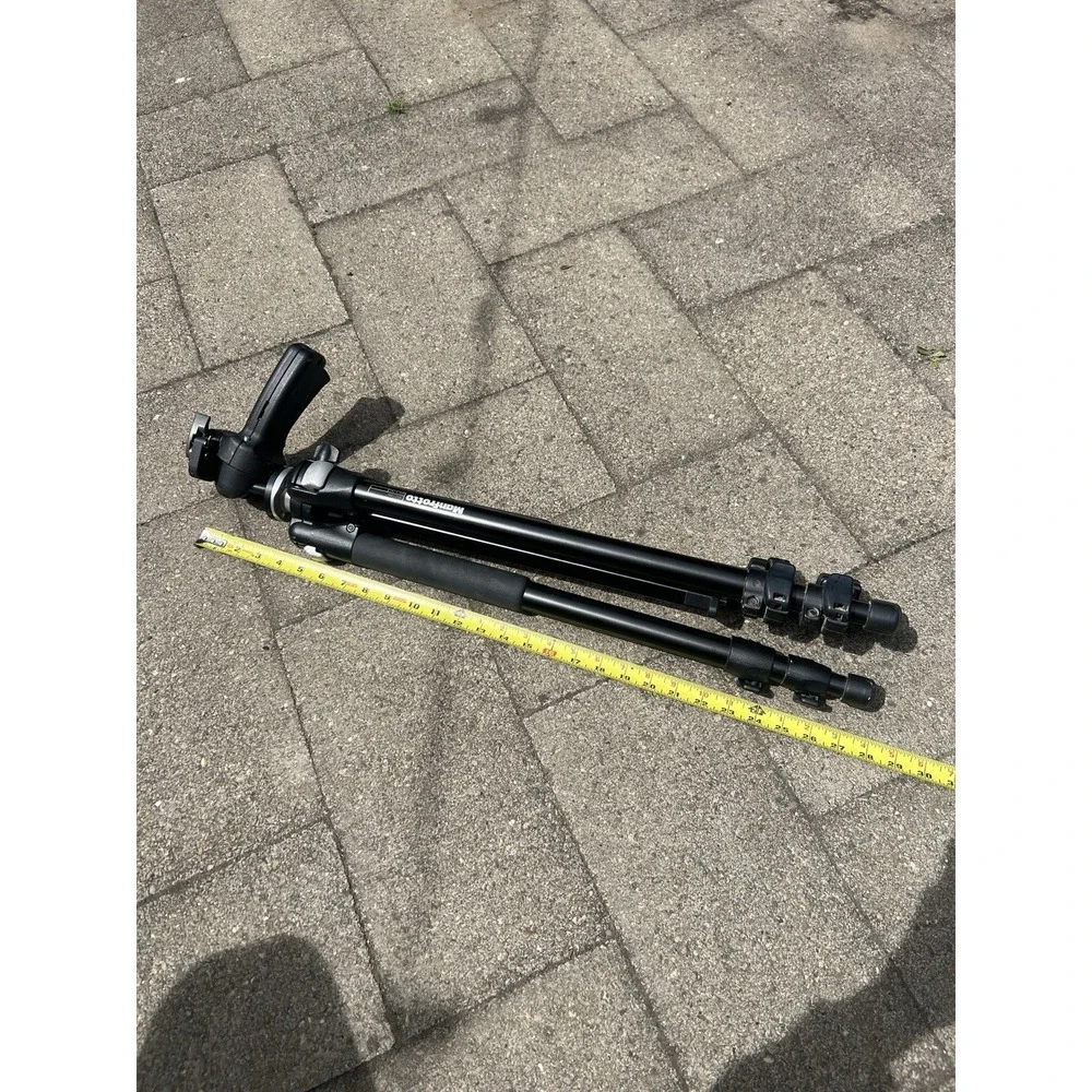 Manfrotto 3021BPRO 3021 BN Pro Tripod Aluminum Legs w/ 322RC2 Friction Head